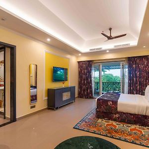 Hill View Rooms
